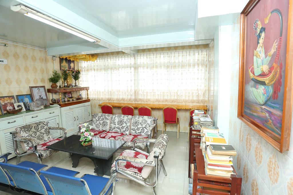 Beautyland Hotel II Янгон Екстер'єр фото