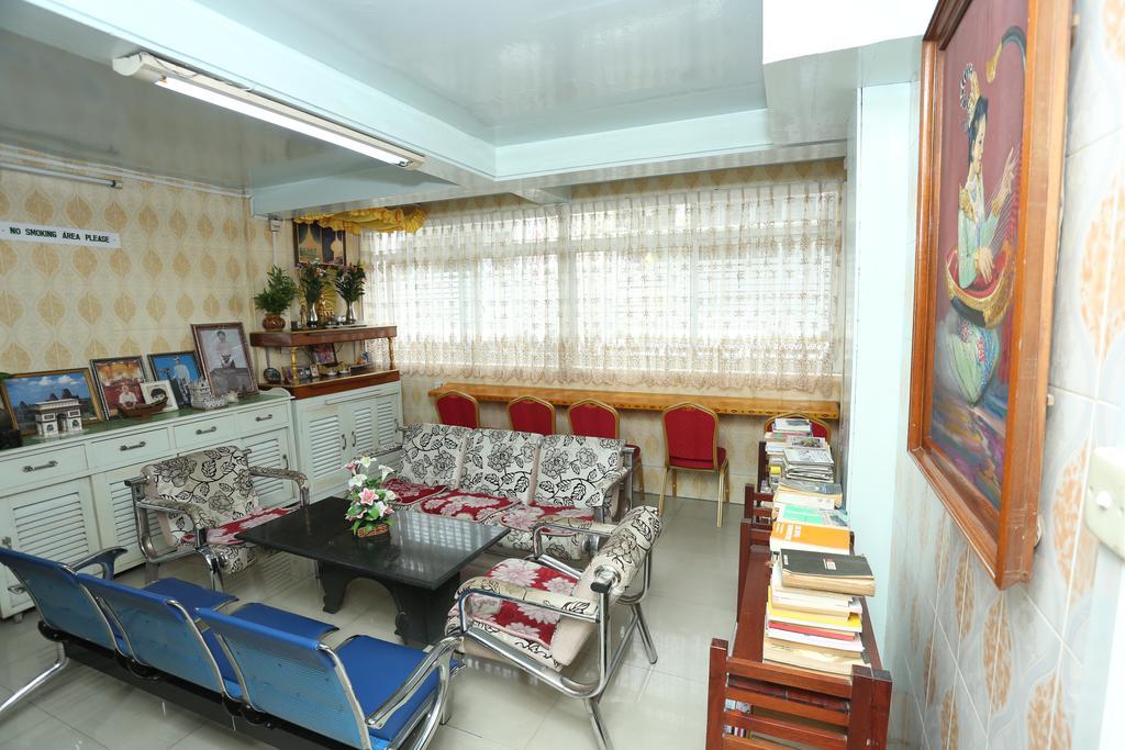 Beautyland Hotel II Янгон Екстер'єр фото