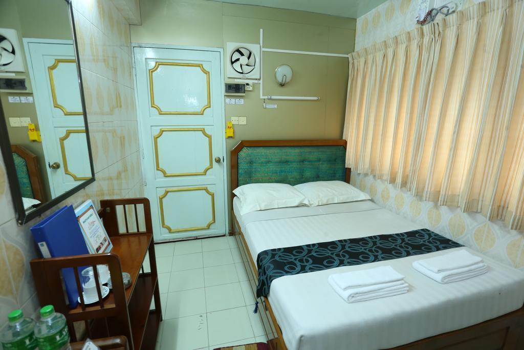 Beautyland Hotel II Янгон Екстер'єр фото
