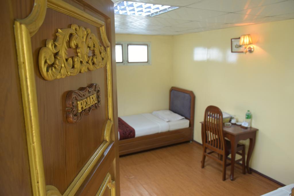 Beautyland Hotel II Янгон Екстер'єр фото