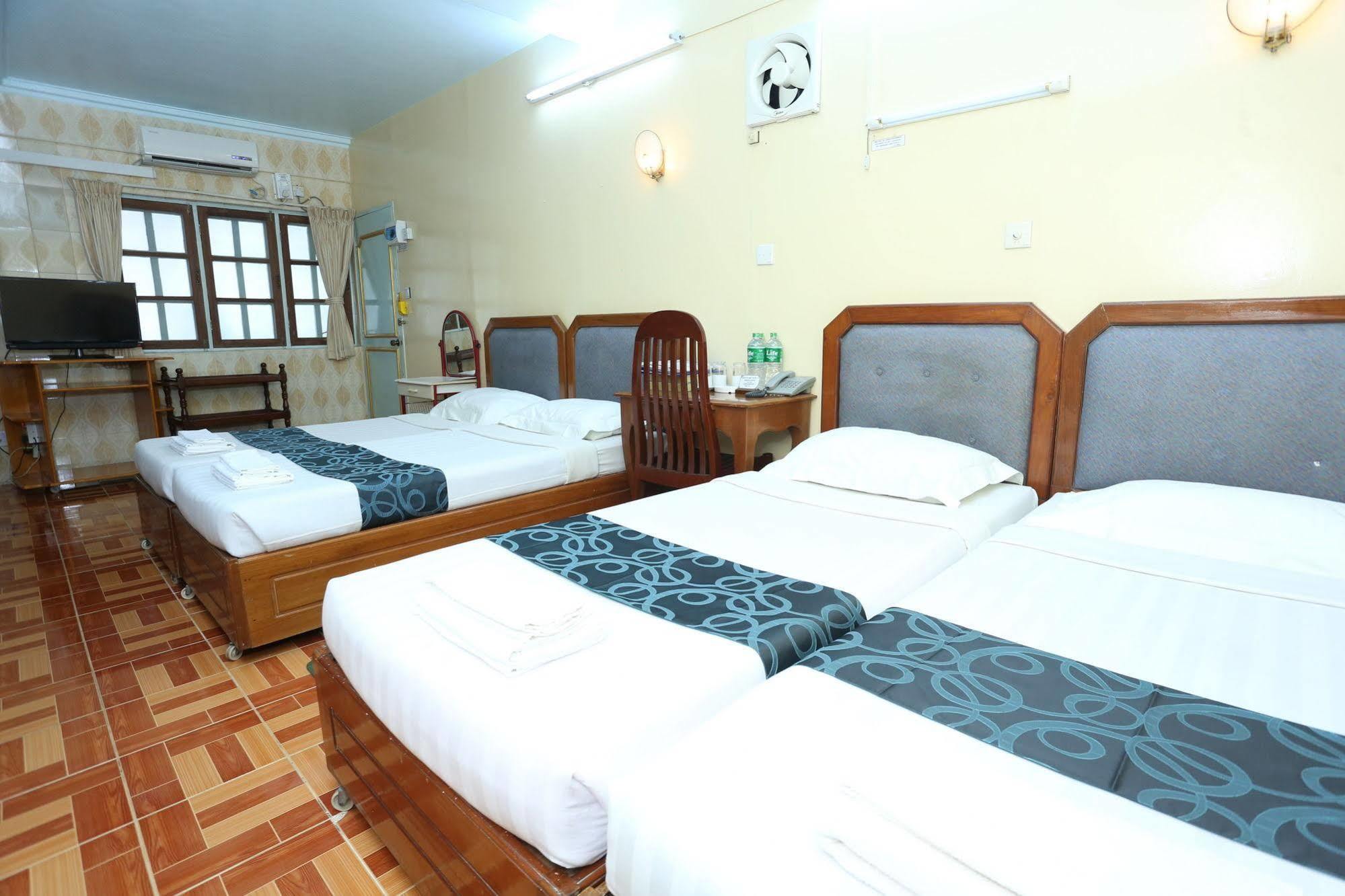 Beautyland Hotel II Янгон Екстер'єр фото