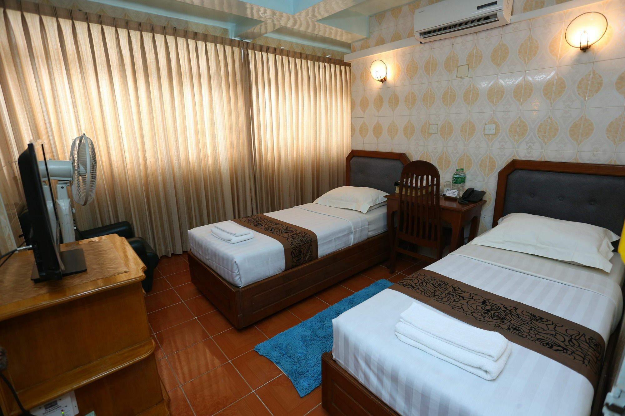 Beautyland Hotel II Янгон Екстер'єр фото